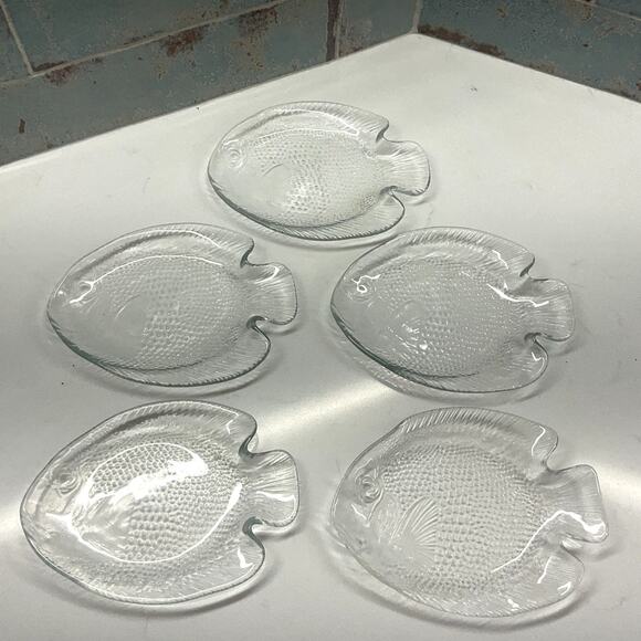 Vintage Arcoroc Poisson Clear Fish Sushi Plates Set of 5 - Picture 1 of 4